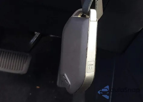 2025 Kia K4 Lxs z USA, uszkodzony, nr VIN 3KPFT4DE1SE045795